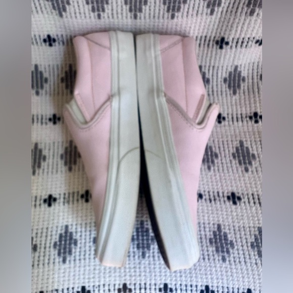 VANS Pink Slip-On Sneakers Women’s Size 10 - Picture 5 of 8